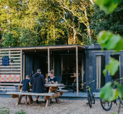 Plastic Huis buiten