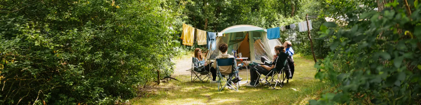 Kamperen in het voorjaar op geversduin is een aanrader voor vrienden en stelletjes